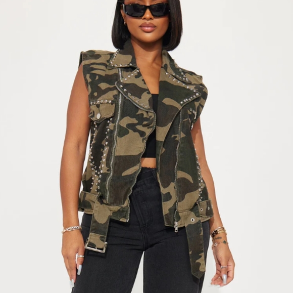 Brand new 2023 camo vintage style  denim vest - Picture 2 of 3